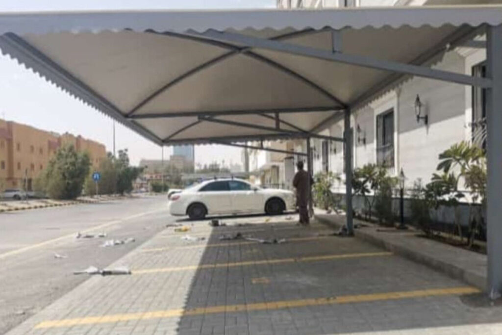 riyadh car parking shades 13