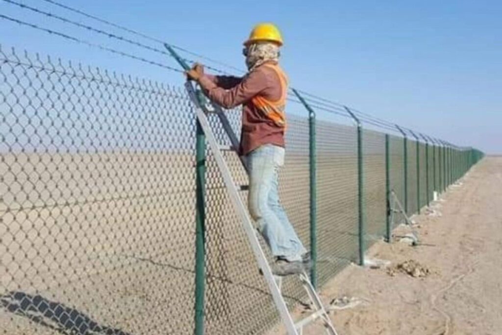 riyadh fencing security playgrounds 15