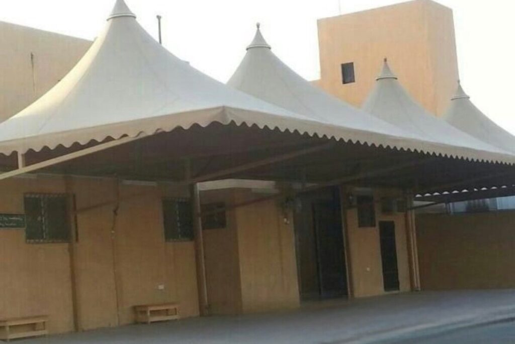 riyadh mosque courtyard shades 9