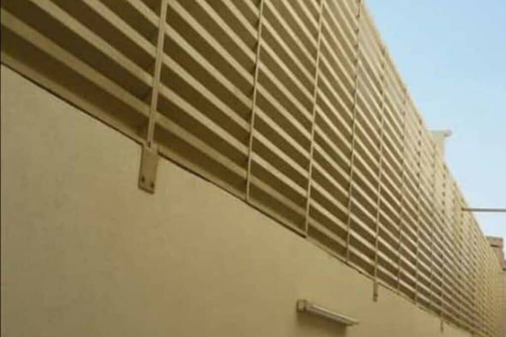 riyadh villas palaces fencing 37