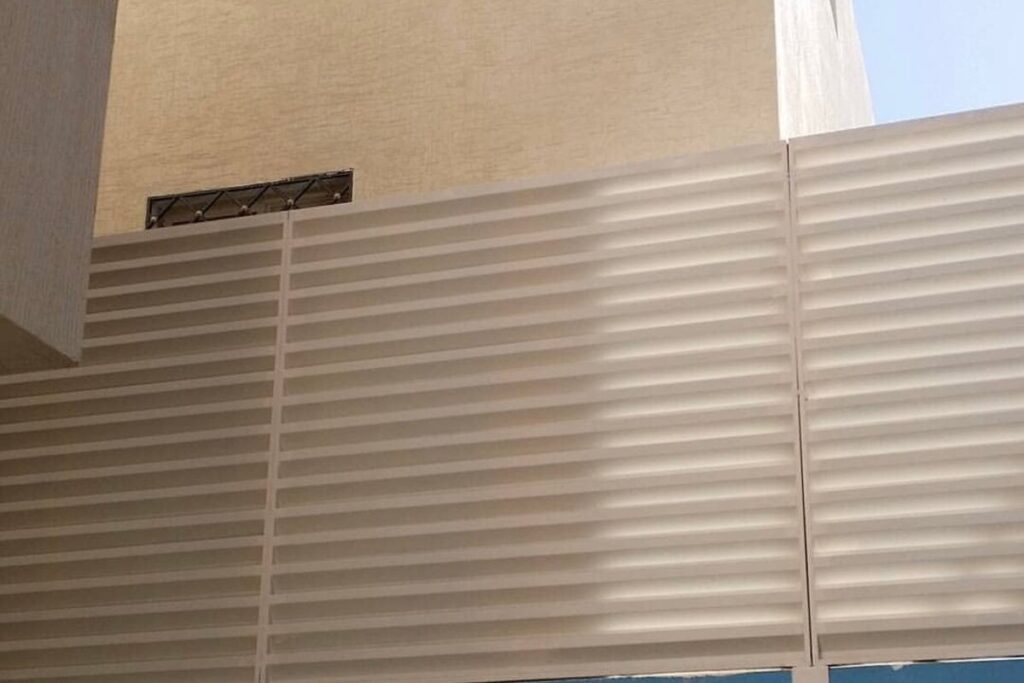 riyadh villas palaces fencing 7